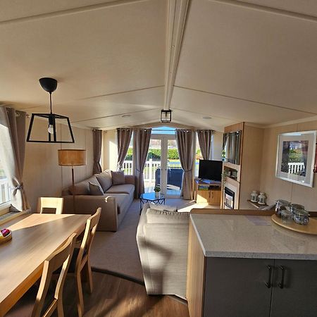 Beautiful Caravan Near Edinburgh Nr 14 Port Seton Buitenkant foto