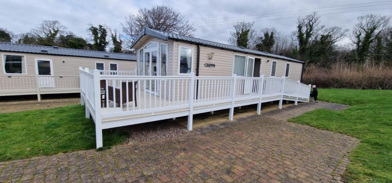 Beautiful Caravan Near Edinburgh Nr 14 Port Seton Buitenkant foto